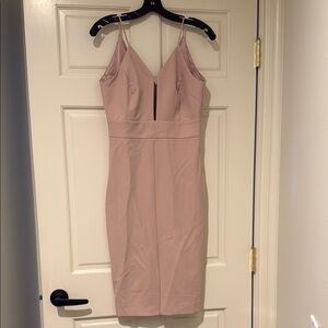 Elegant Pink Sleeveless Dress
